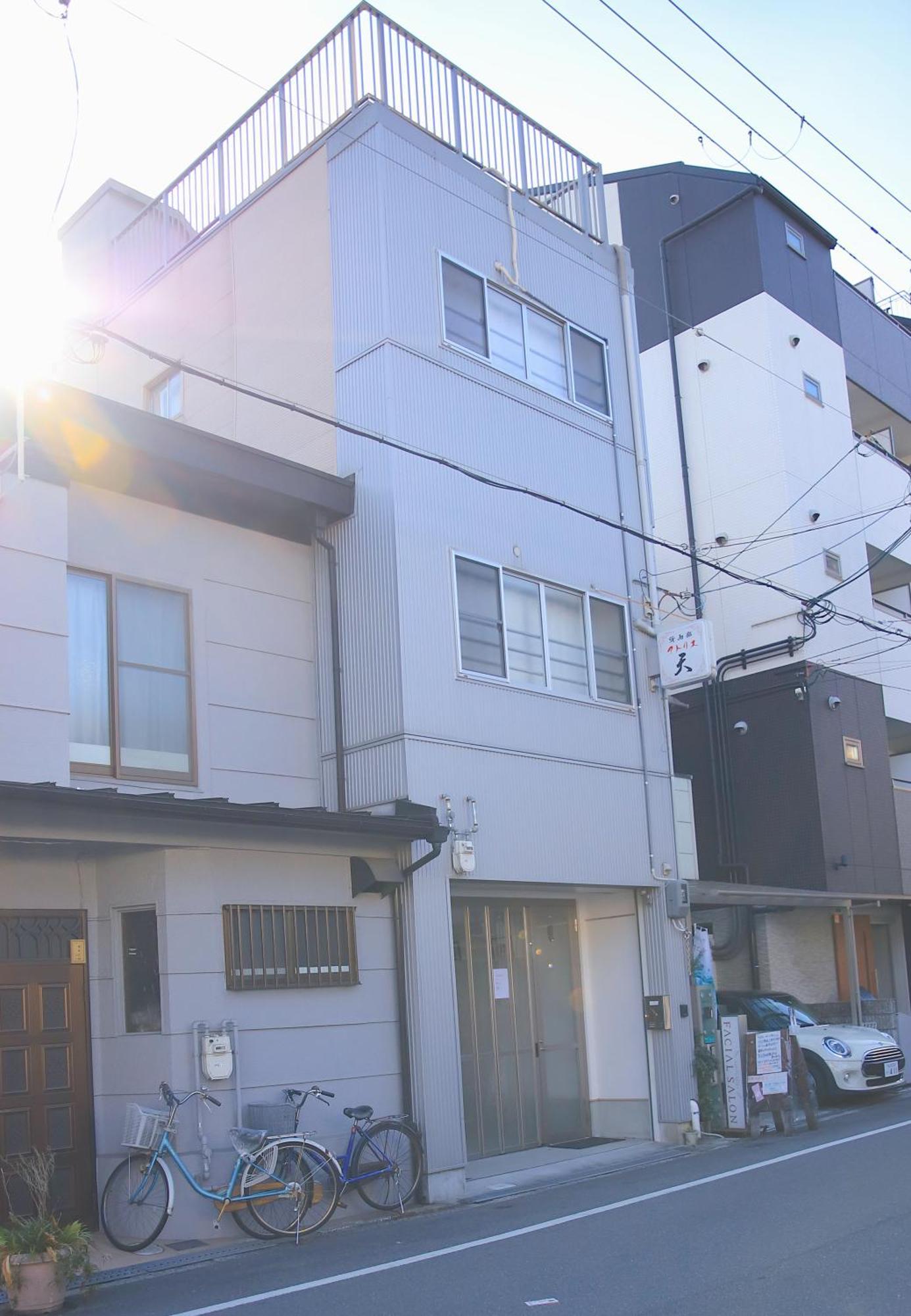 Guesthouse Atelier Ten 民泊アトリエ天 Ósaka Exteriér fotografie